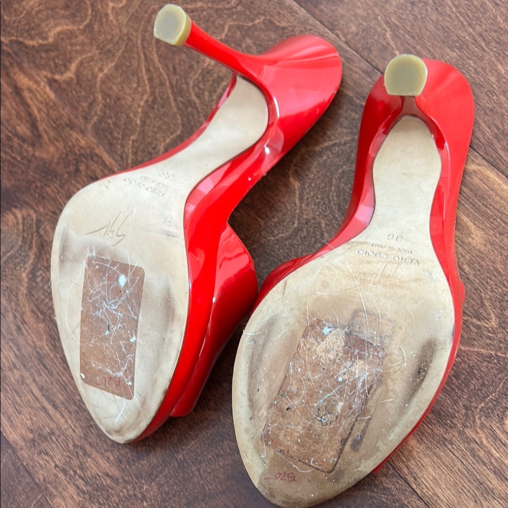 Giuseppe Zanotti Red Open-Toe Heels - Picture 3 of 5
